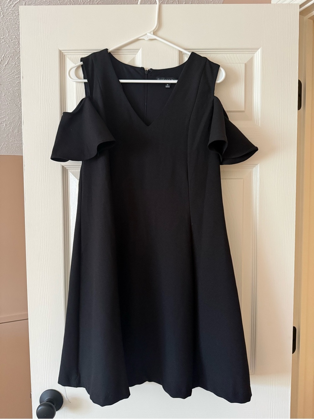 madison leigh Black Cold-Shoulder V-Neck Mini Dress- size 10- NWT- JCPenney